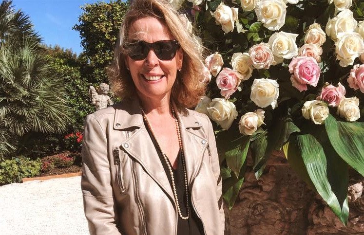 REPORTAGEM ESPECIAL - MULHERES EMPODEIRADAS: ANNA GIOVANNA AMÊNDOLA TEOTÔNIO, A MATERIALIZAÇÃO DA ELEGÂNCIA