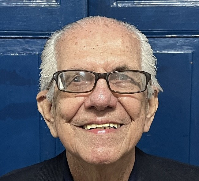 Professor Edson Santos: 90 anos de elegância, gentileza, generosidade e exemplo