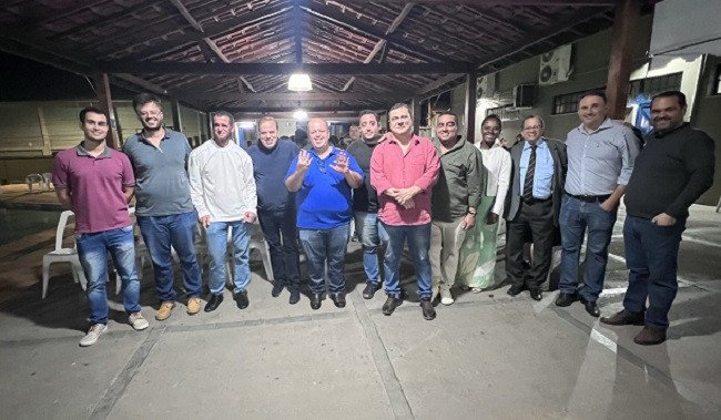 Deputado apoiado pelo Vice Prefeito visita Além Paraíba. Paulo Abi Ackel pleiteia a reeleição para a Câmara Federal