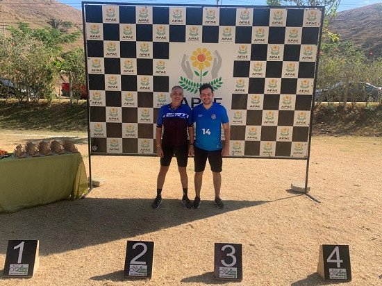 Quarta Edição do APAE BIKE foi um grande sucesso. Dezenas de ciclistas participaram