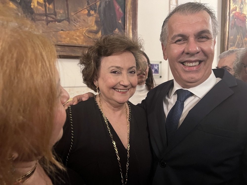 Margareth Dalcolmo toma posse na Academia Nacional de Medicina. Editor de A Gazeta esteve presente no evento que reuniu as 