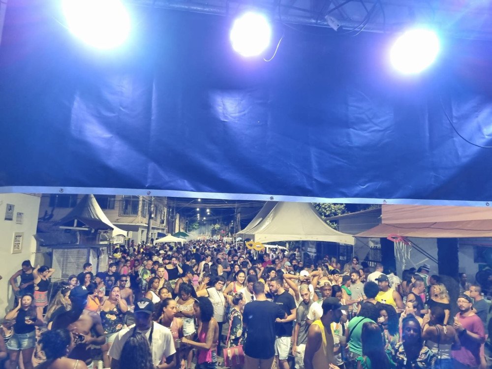 Pré Carnaval 2023: Burro loko da Praça foi sucesso com um grande público na noite de 12 de fevereiro