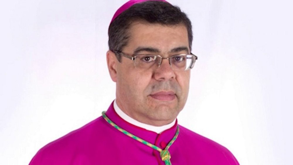 Dom Edson Oriolo, um dos mais brilhantes Bispos do Brasil, titular da Diocese de Leopoldina tem novo artigo publicado no site oficial do Vaticano.