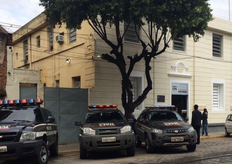 FAKE NEWS: Interventora e ex Funcionária do Hospital ingressam com ação contra companheira do ex Provedor e espalhador de mentiras morador do Cantão