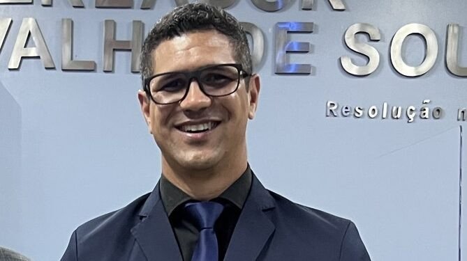 Reviravolta na política: Mateus Cruz afirma que não será candidato a Prefeito e vai tentar a reeleição para Câmara. Entenda os motivos