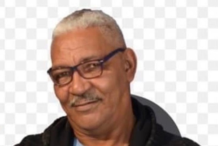 Dezenas de pessoas compareceram ao velório do Radialista Robson Sobreiro