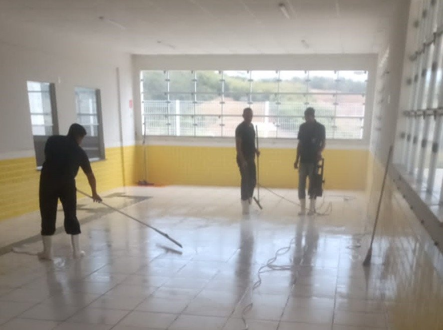 Creche Professora Mara Caçador Cerqueira está recebendo equipamentos para ser inaugurada