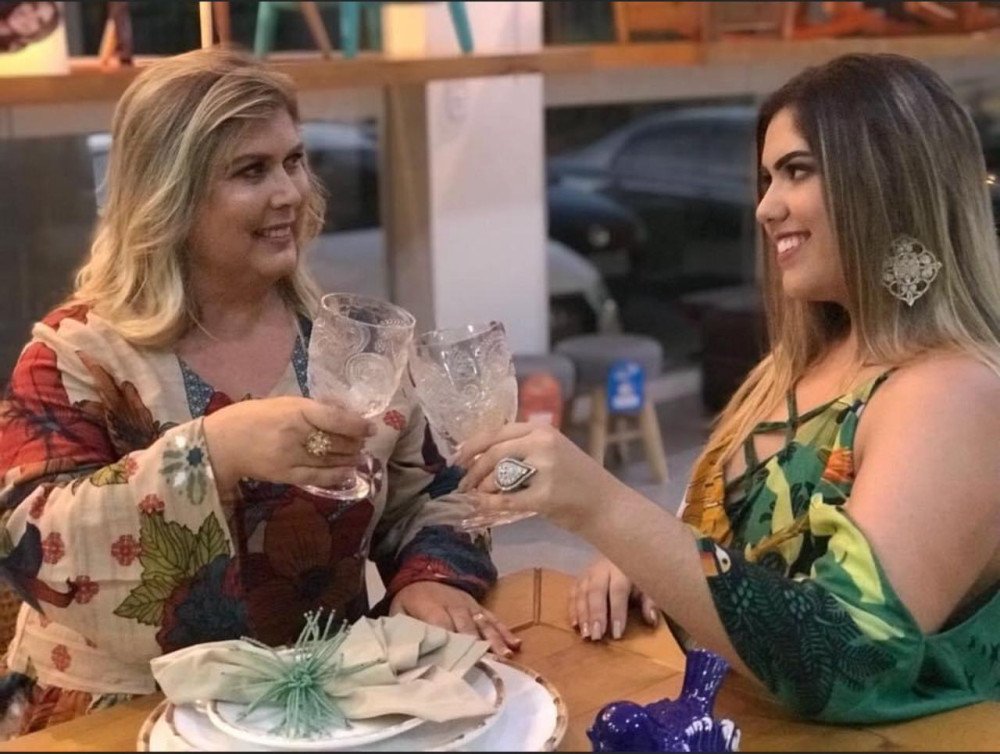 SÉRIE DE REPORTAGENS ” PESSOAS QUE NOS INSPIRAM”: Cláudia Cavalaro é empresária competente, ser humano solidária e um exemplo que a cidade tem de melhor