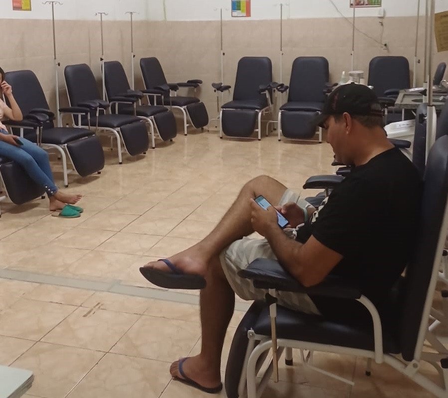 Prefeitura abre sala de hidratação para evitar complicações das doenças transmitidas pelo Aedes.