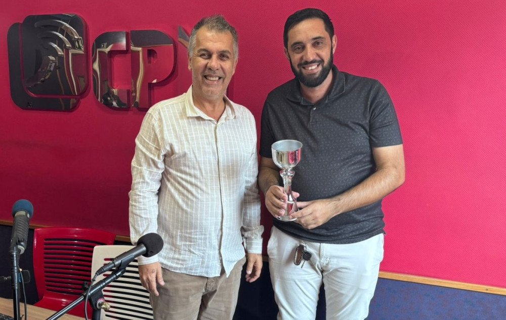 Vereador Lelei, de Volta Grande recebe Troféu de Gestor do Ano