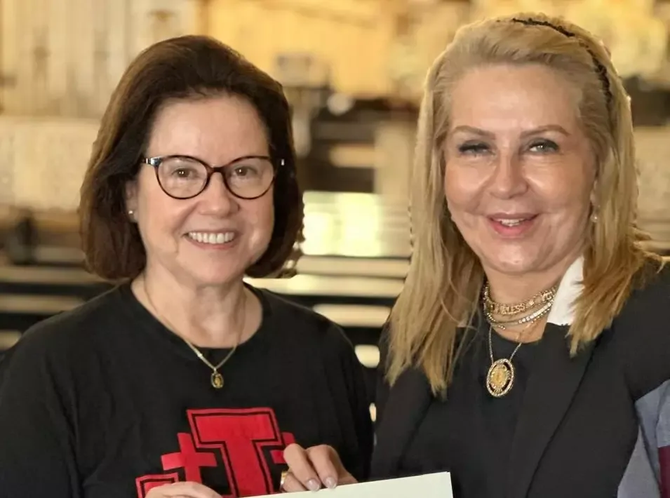 Dauro Machado: Roma reconhece o trabalho da Lugar Tenente da Ordem do Santo Sepulcro, Isis Penido e a torna Lugar Tenente de Honra