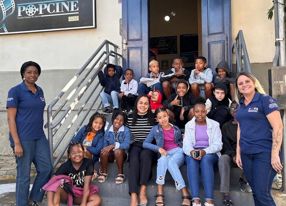 Assistência Social: Crianças do Serviço de Fortalecimento de Vínculos do CRAS visitaram Museu e assistiram filme no POP CINE