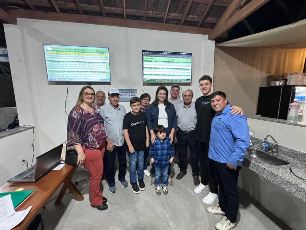 Leia e veja as fotos: Presidente do Sindicato inaugura novo Pavilhão Olímpio Queiroz e abre a 51ª Exposição Agropecuária