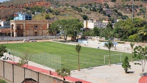 Grama do campo do Vassourão está sendo trocada. Campeonato começa no fim de setembro