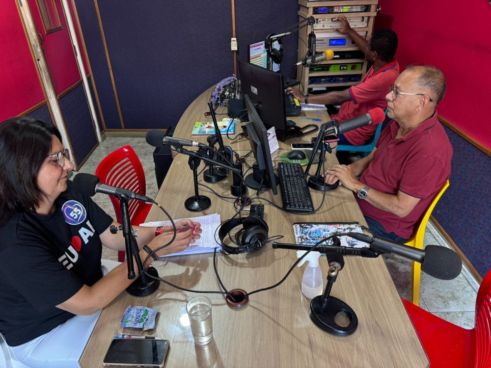 Luciana Galhardo foi a última candidata a ser sabatinada pelo Programa Roda Viva, da Rádio CPN enquanto os vices foram todos sabatinados na semana passada no Programa Dauro Machado