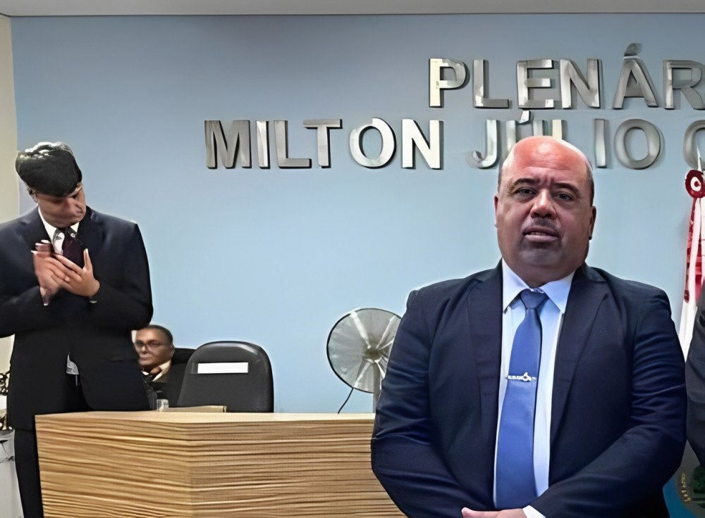 Vereador Lerinho Ribeiro já conta com apoio da maioria dos Vereadores para manter o Vila Nova em funcionamento. Presidente do Clube diz que espaço não pode perder função social