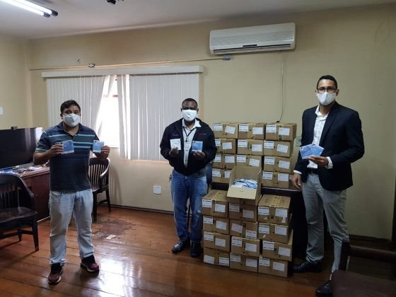 Prefeitura Municipal de Além Paraíba recebe do Grupo Bahamas a doação de 5 mil máscaras de proteção