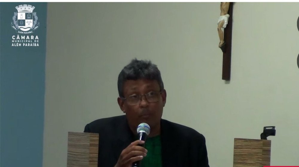 Vereador Pastor Paulinho vai a Tribuna da Câmara defender as diárias pagas aos Vereadores para viagens oficiais
