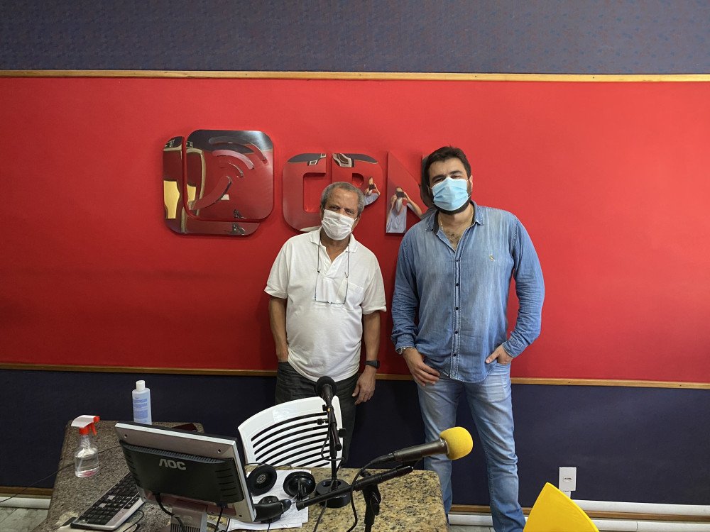 Covid-19: Pneumologista Rafael Gracioli participa de programa Roda Viva, responde a mais de 80 perguntas de ouvintes e afirma: Tratando na hora certa a doença não é uma sentença de morte