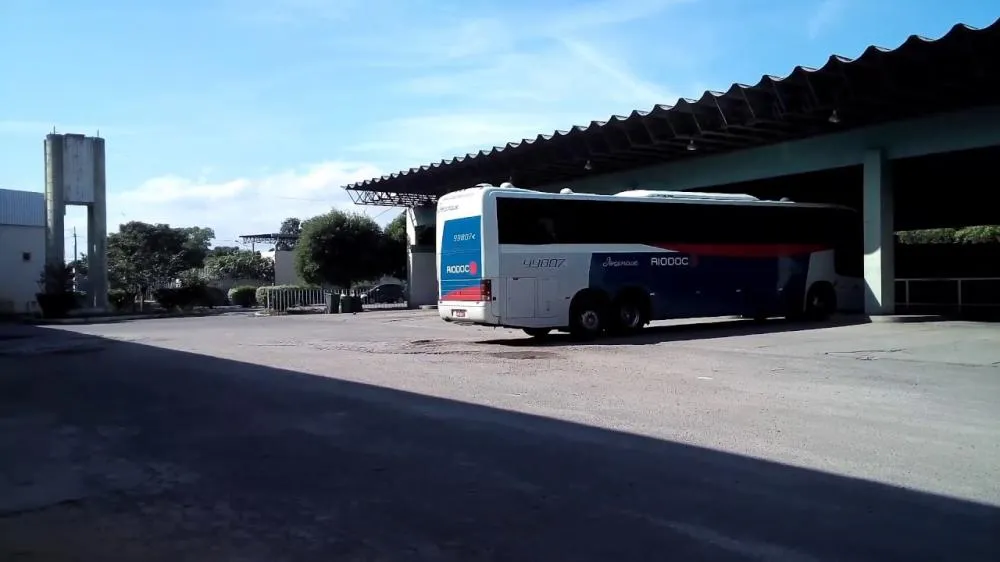 RODOVIÁRIA DE ALÉM PARÁIBA COM POUCO MOVIMENTO TORNA-SE ABRIGO DE MORADORES EM SITUAÇÃO DE RUA