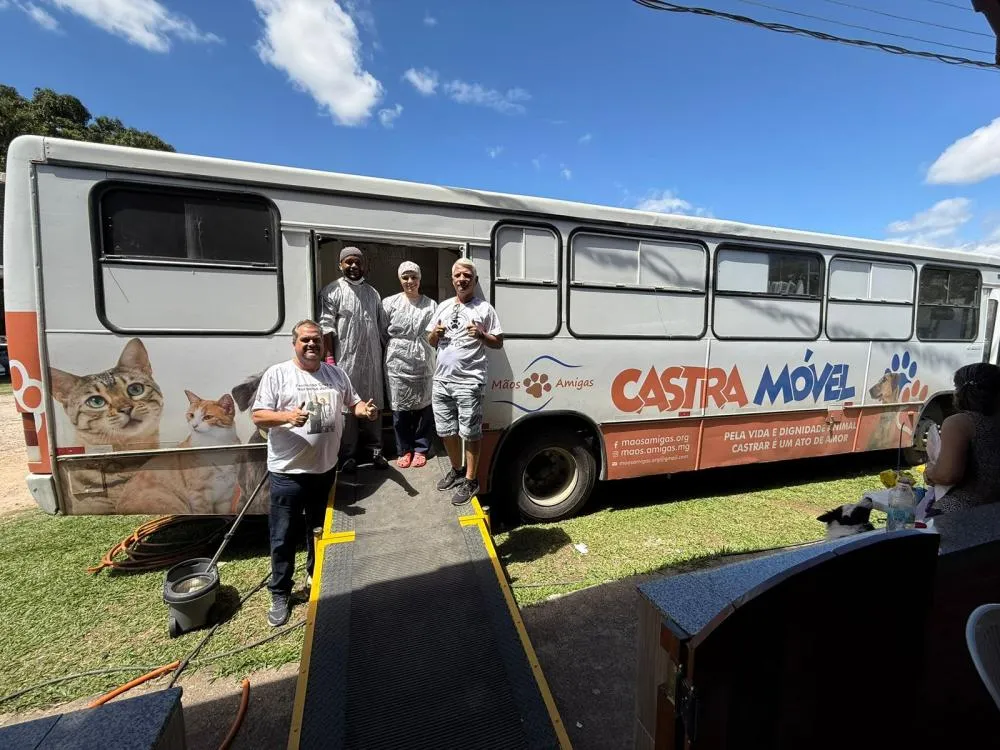 MAIS DE 100 CÃES E GATOS FORAM CASTRADOS GRATUITAMENTE EM ALÉM PARAÍBA