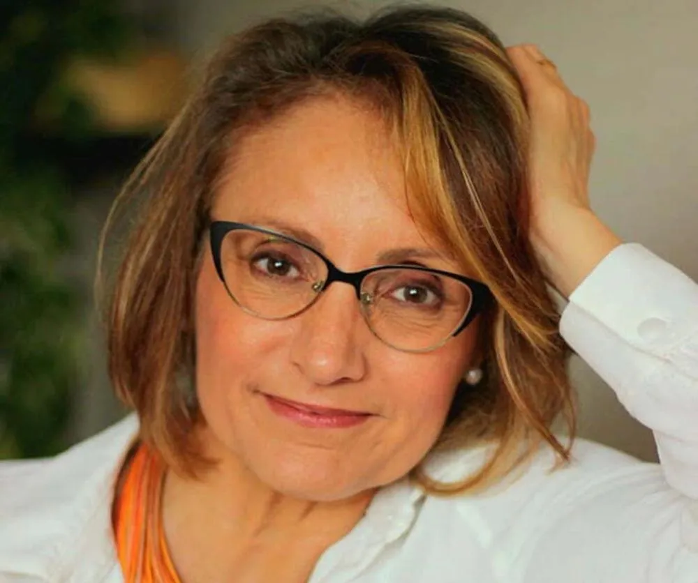 DRA. TANIT GANZ SANCHEZ, MAIOR AUTORIDADE EM ZUMBIDO NO OUVIDO É ENTREVISTADA POR DAURO MACHADO