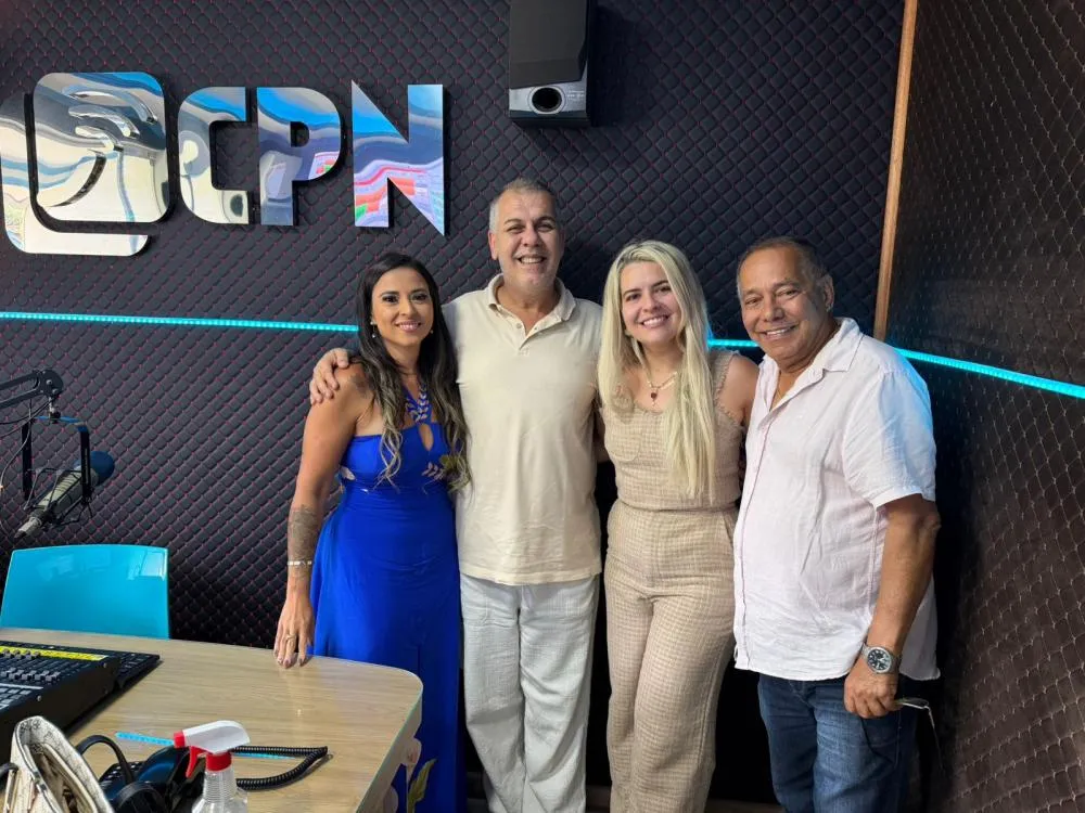 JULIANA GOMES DE MORAIS RECEBE PRÊMIO DESTAQUE DO ANO PELO TRABALHO NA ASSISTÊNCIA SOCIAL