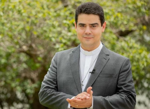 Como se relacionam o aborto na menina de dez anos e o pirotécnico escândalo de possível lavagem de dinheiro na AFIPE. Vejamos.