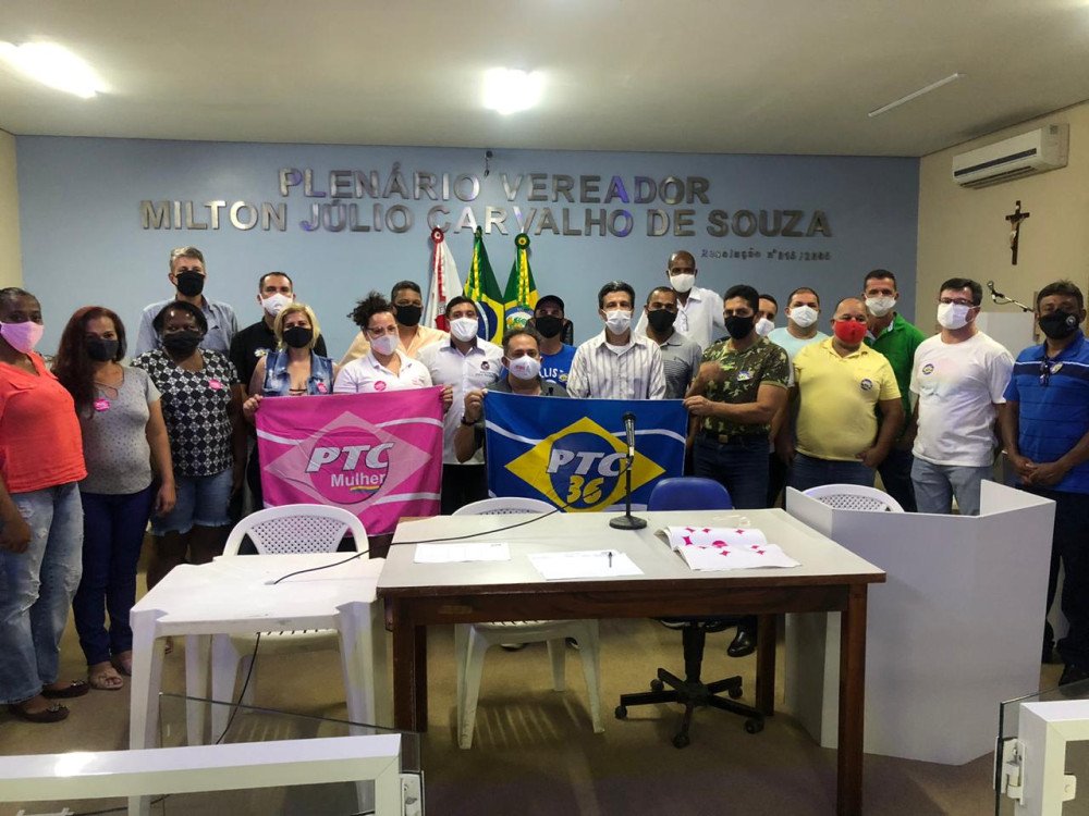 PTC realizou convenção. Partido vai apoiar Miguelzinho e Dedé da Chaparral e lança chapa com 20 candidatos a Vereador.