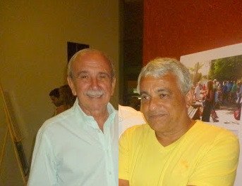 Rogério Lobo poderá ser candidato a vice Prefeito de Fernando Lúcio. Parte do grupo que apóia o ex Prefeito está trabalhando neste sentido