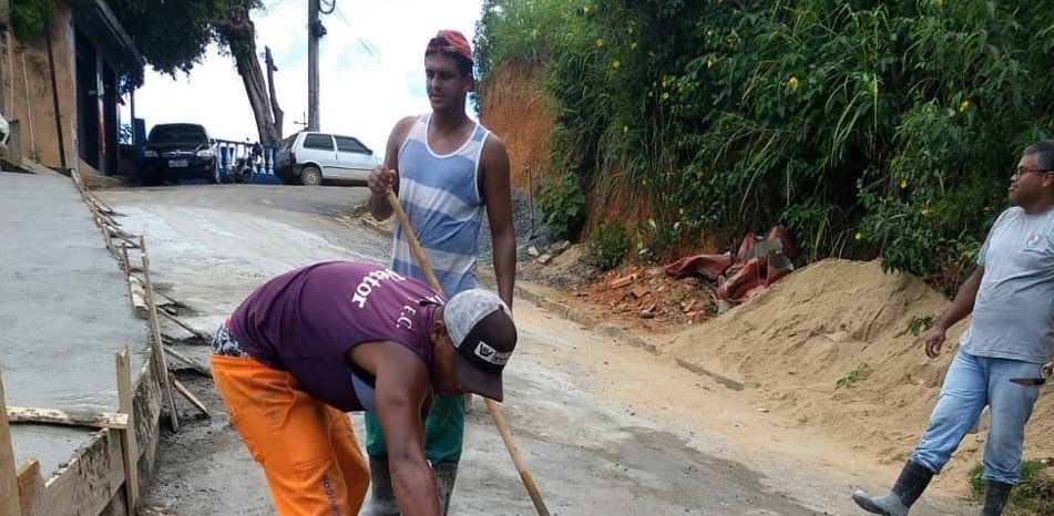 Prefeitura avança na construção do muro de contenção no Morro do Timbira