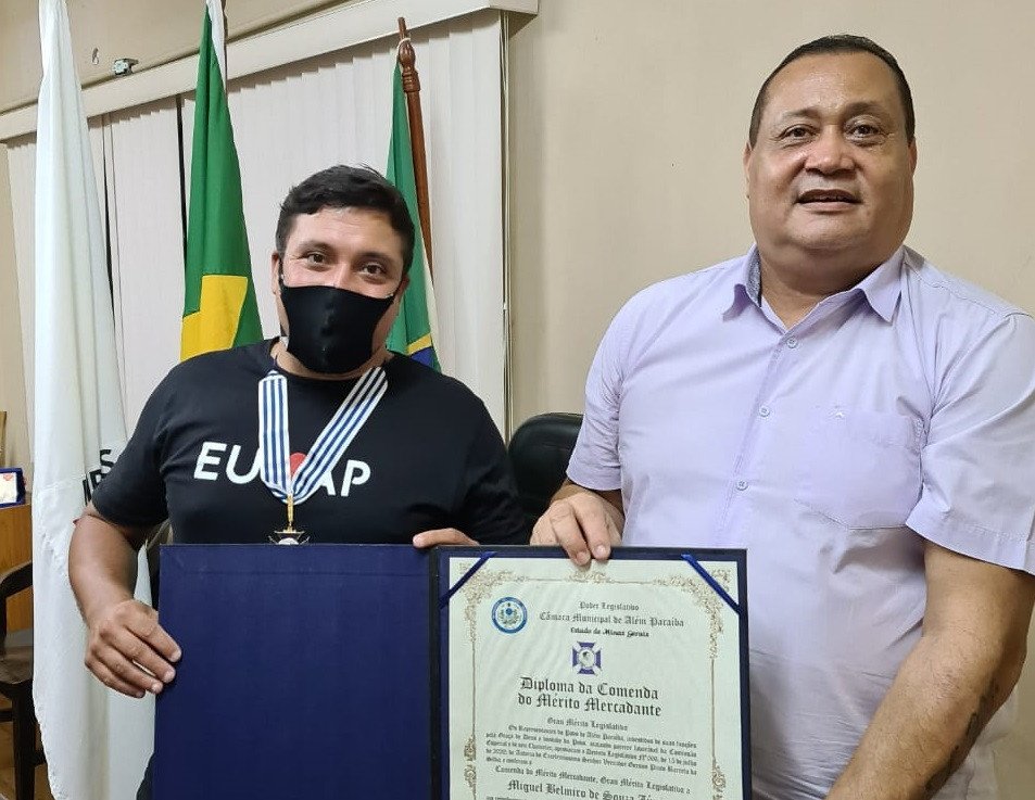 Prefeito Miguel se reuniu com o Presidente da Câmara que o entregou a Comenda do Mérito Mercadante