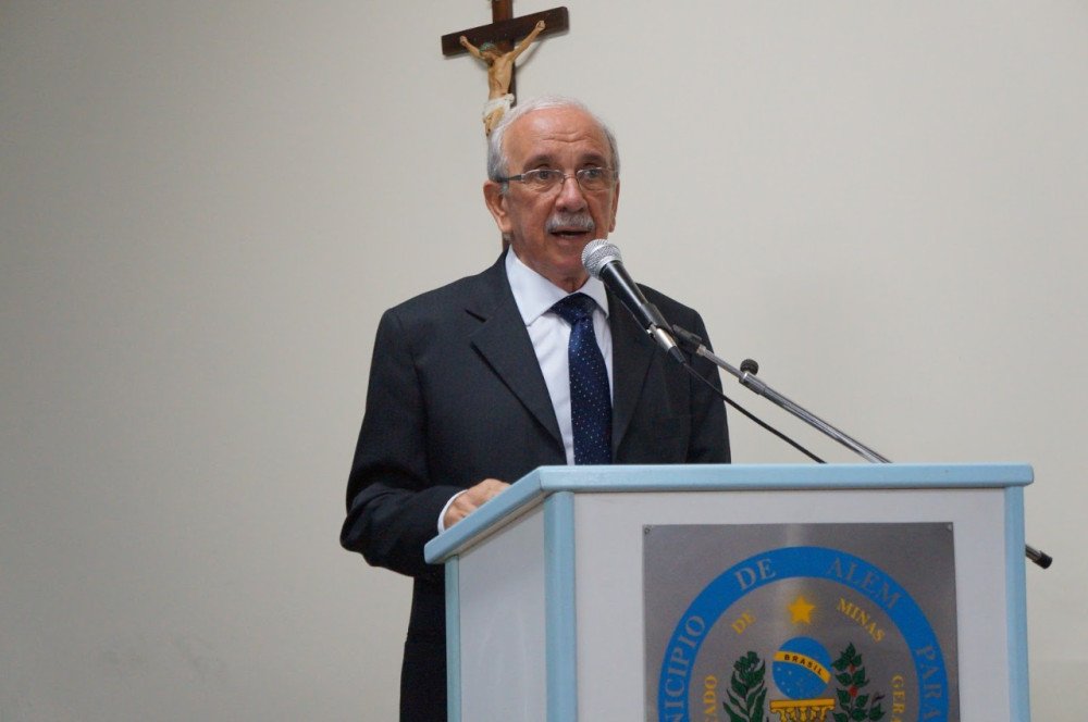 ESCÂNDALO: PREFEITURA MUNICIPAL DIVULGA NOTA INFORMANDO QUE FERNANDO LÚCIO E OUTROS TERÃO DE DEVOLVER 219 MIL AOS COFRES PÚBLICOS POR OBRA PAGA E NÃO REALIZADA