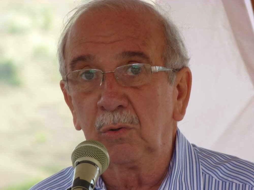 Campanha de Fernando Lúcio já alugou espaço para comitê central e Rodrigo França desmente que será candidato a vice na chapa do ex Prefeito