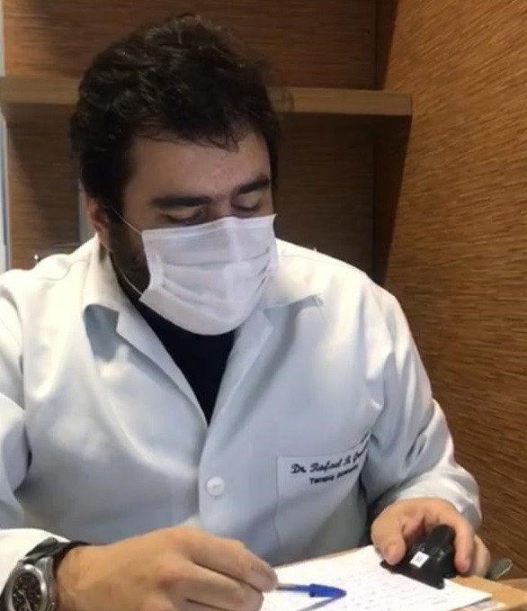Dr. Rafael Gracioli afirma em vídeo que não há mais vagas no Hospital e nem na região e alerta que o momento é gravíssimo.