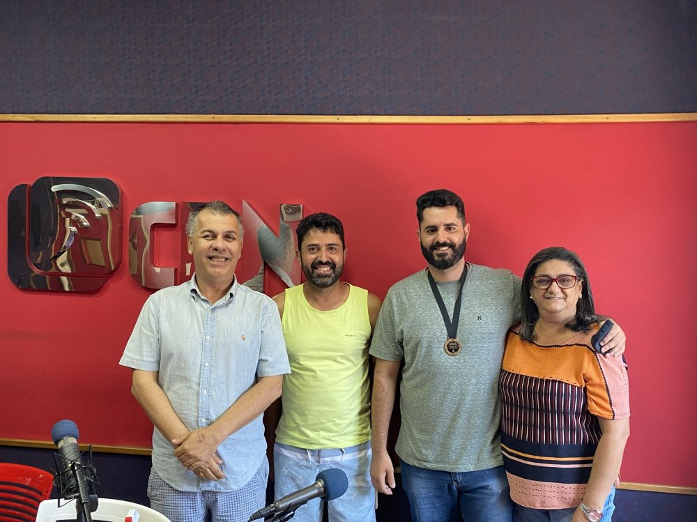 Casarão Árabe recebe título de melhor do ano no segmento gastronomia