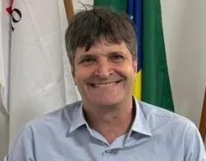 PREFEITO DE ALÉM PARAÍBA CONCEDE ENTREVISTA AO JORNAL A GAZETA E FALA DOS PLANOS PARA 2026